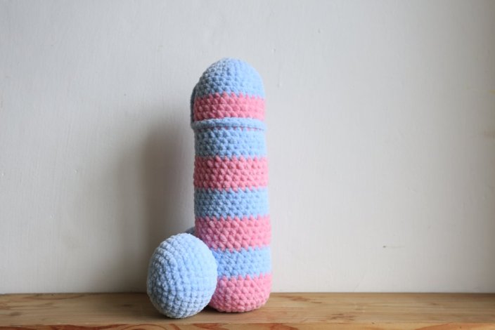 Handmade Crocheted Penis from Chenille Yarn - 10 inch - Barva: orange