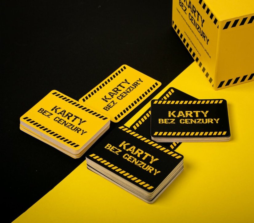Karty bez cenzury - karty proti lidskosti